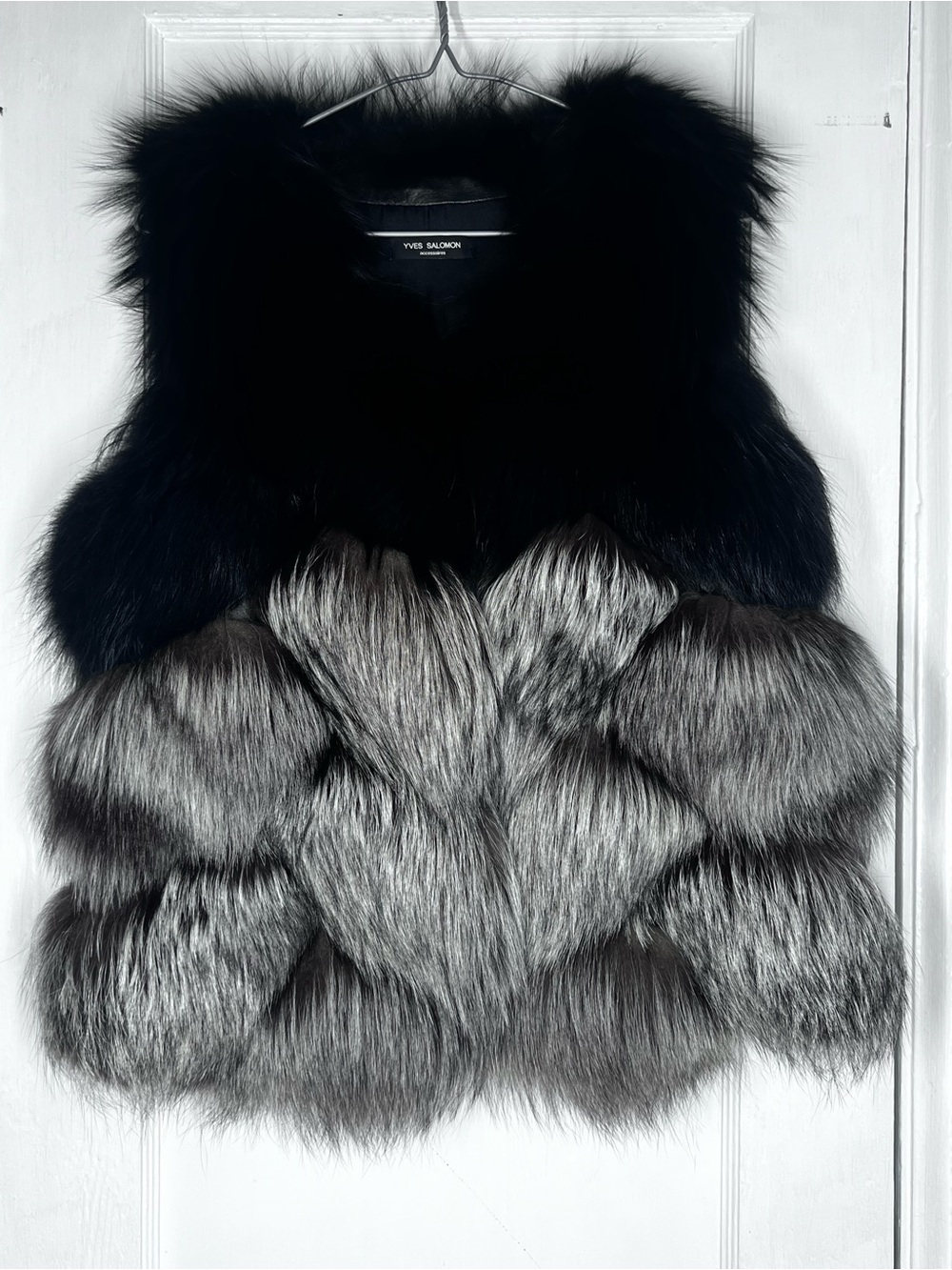 Luxe Yves Salomon Premium Genuine Fox Fur Vest Black and Silver with Silk Lining